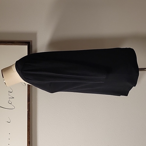 Torrid Sexy, V Neck, Zip front tee - Picture 3 of 13